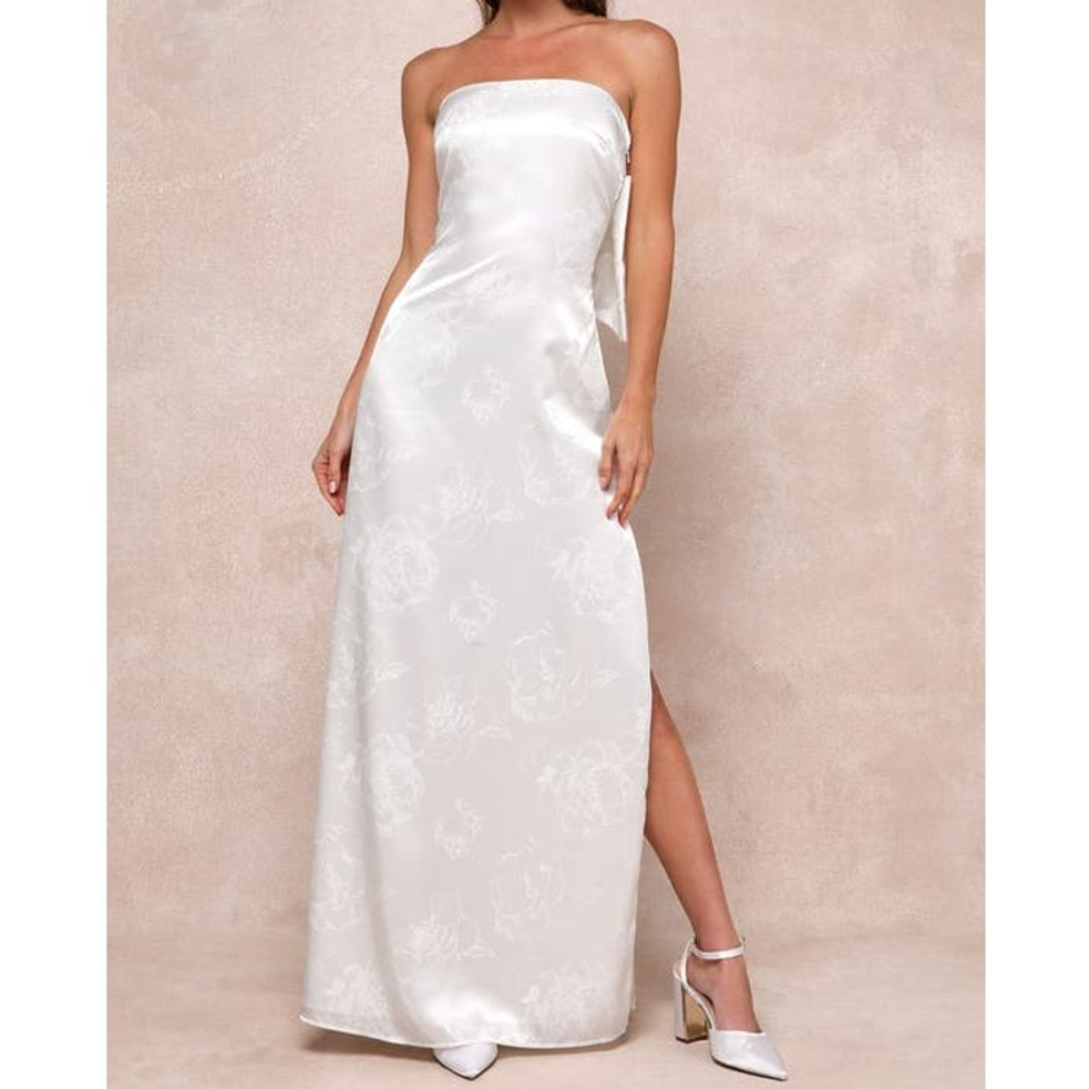 LULU'S SZ S Ivory Avid Elegance Strapless Bow Straight Neck Maxi Dress NEW b122